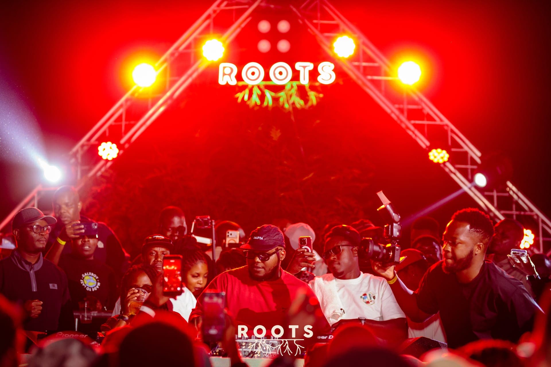 ROOTS IX photo 10