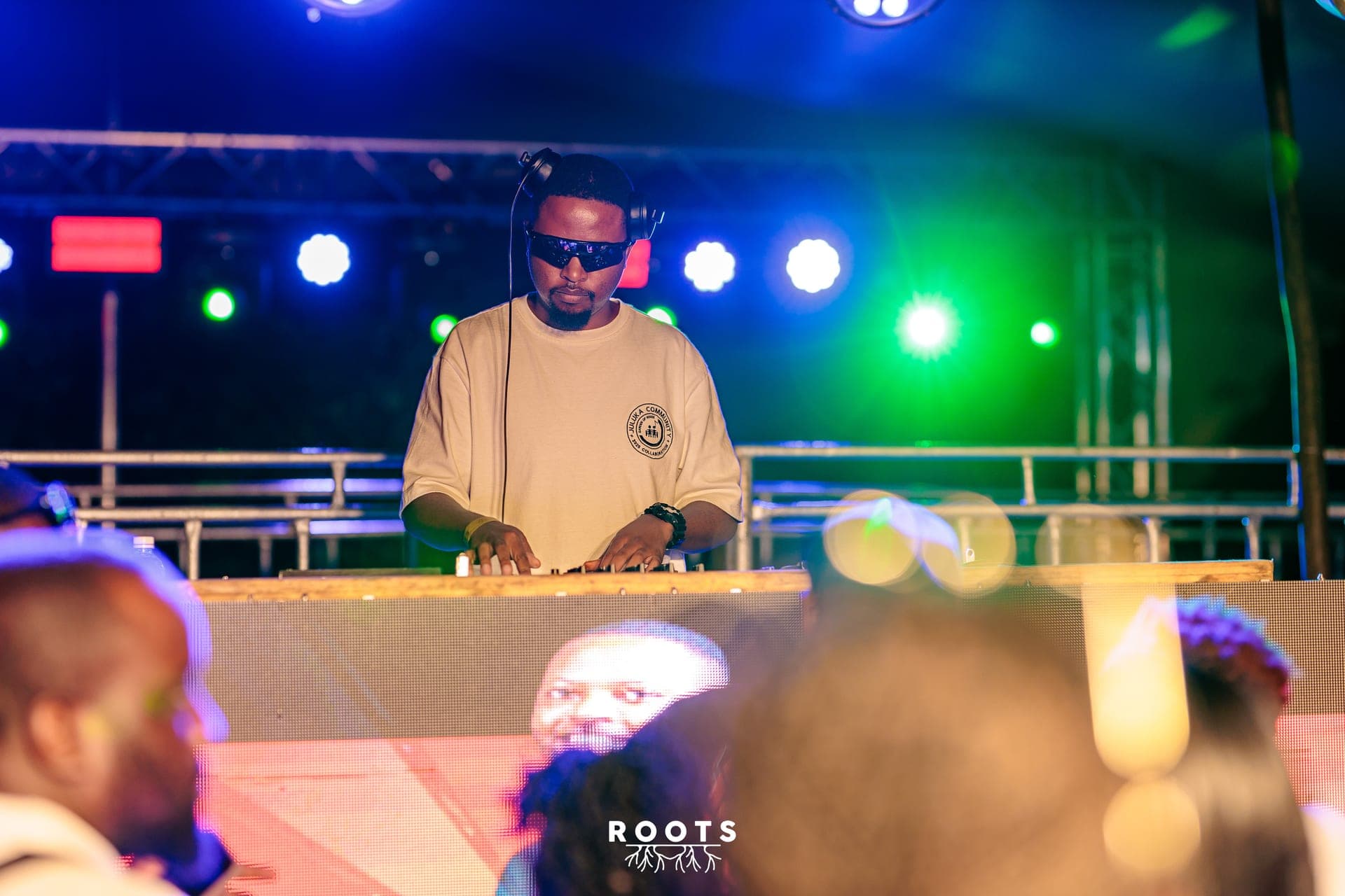 ROOTS VIII 2